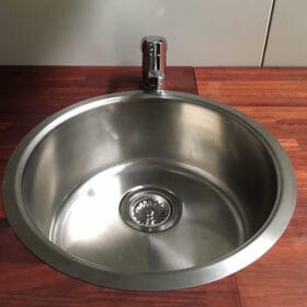 10′ Event Ticket Booth Interior sink