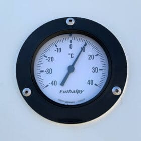 dial thermometer recessed for refrigerated shipping containers