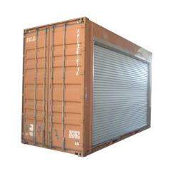 roller door large closed for containers