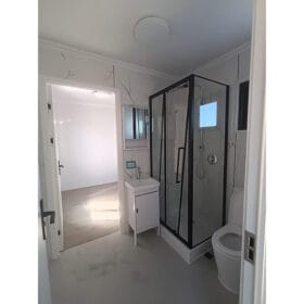 40ft HC Container bathroom entrance